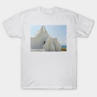 Church of Panagia Paraportiani, Mykonos T-Shirt